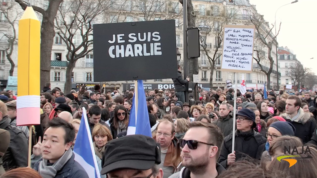 A Paris comme partout en France, les trois parcours prévus pour la marche républicaine du 11 janvier étaient saturés de monde. 